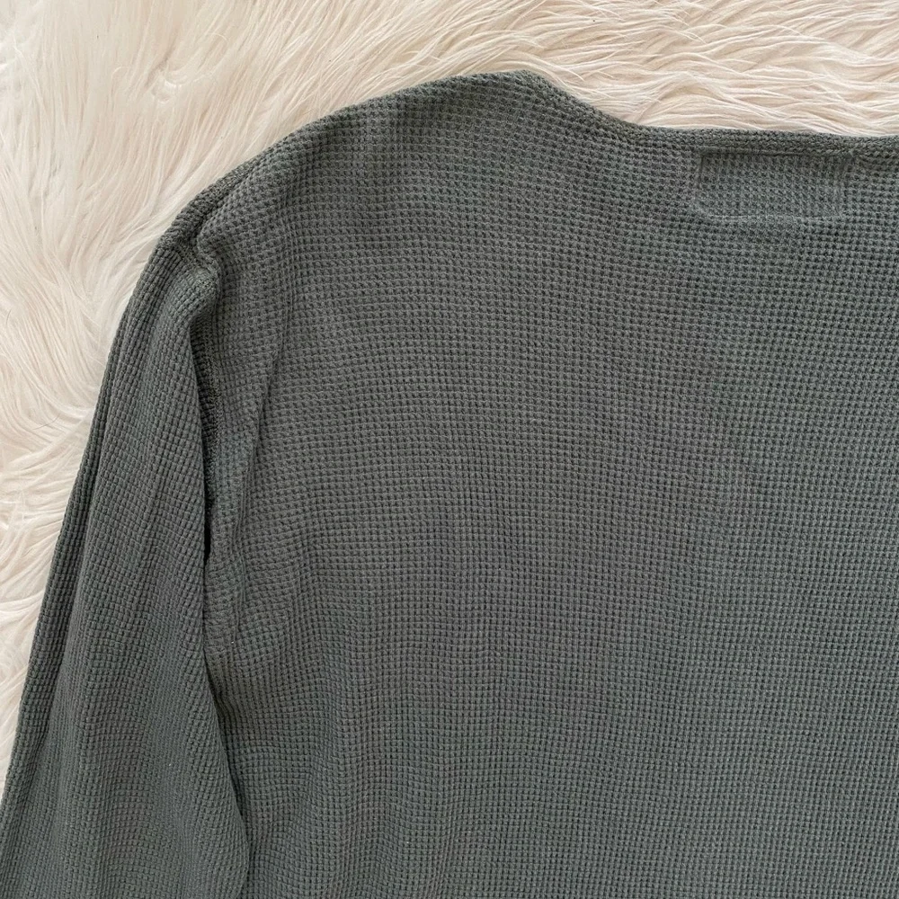 Vintage Abercrombie Y2K 90s Sage Green Button Front Thermal Waffle Knit Shirt - Picture 8 of 11